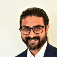 Cezanne Hasan E-Mail & Telefonnummer