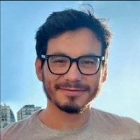 Marcos Carrera Bravo Email
