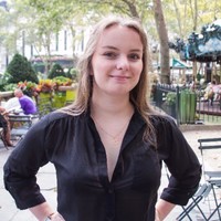 BOOKSHOP 80 WEST PORTAL Employee Lillian van Cleve's profile photo