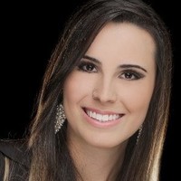 Letícia Nardelli Caselatto Email & Phone Number