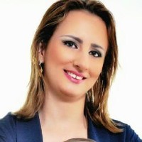 b.b.b. Design Studio Employee Viviane Aguiar's profile photo