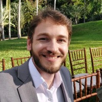 Caio C. Ferreira Email