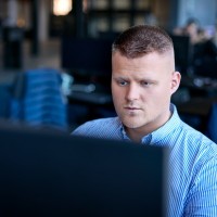 Thinus Klinksgaard Email