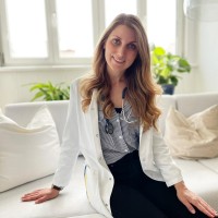 Sandra Holzer Email