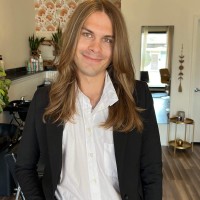 J.Crew Factory Employee Noah Couch's profile photo