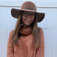 AM Testing Employee Claudia Janus's profile photo