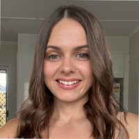 Chloe Jones Email
