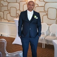 Van Santen Advies Employee Rewie Koendjbiharie's profile photo