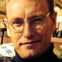 Thomas Lundshøj Email