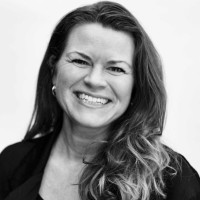 E-mail e número de telefone de Camilla van Deurs