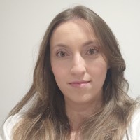 Juliana Pinto Email