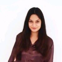 Komal Pathak Email