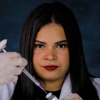 Yulliana Bueno Email