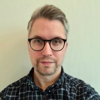 Shuffle Employee Chad Smith's profile photo