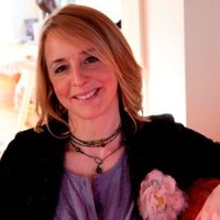 PR Wise Employee Dee Murnane's profile photo