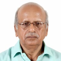 Free-lance journalist and author Employee Lalit B.'s profile photo