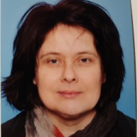 Mojca Ljubic Email