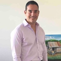 Multinational Insurance Company Employee Luis Murphy's profile photo