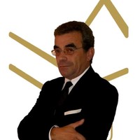 António Oliveira Email