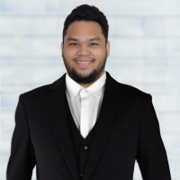 121 Group Employee Carlo Vera's profile photo