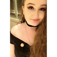 Tenovus Cancer Care Employee Rebecca Edmunds's profile photo