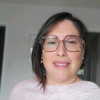 Claudia Pauker Email & Phone Number