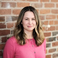 Low Tide Properties Employee Kathy Tuulos's profile photo