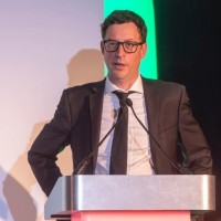 Email e telefono di Owain Lloyd