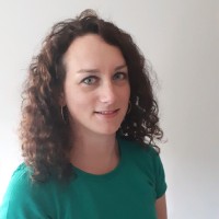 Aude Pineau Email