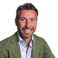 Robin Vink Email & Phone Number