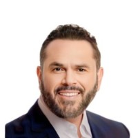 Christian H. León