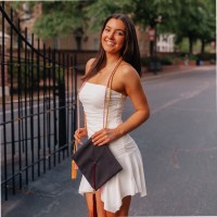 Influenceable Employee Emma Hess's profile photo