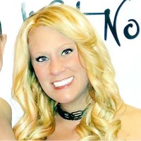 Wet Nose Inc. Employee Carrie Feinberg's profile photo