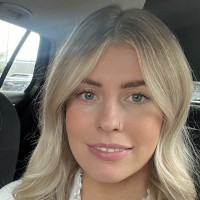 AllSealedWA Employee Courtney Beven's profile photo