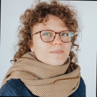 Ilse Daenen Email