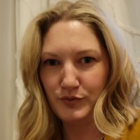 Old Navy Employee Kim Brennecke's profile photo