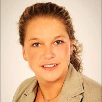 Josefin Schmidt Email