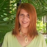 Beth Lo Email & Phone Number