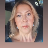 Esra Sırman Email