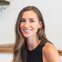 Daydream Dessert Employee Emma Nelson's profile photo