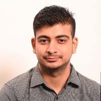 Varun Thakkar Email