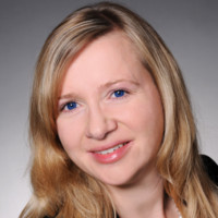 Stefanie Karatas Email