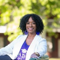 Sandra Green Email & Phone Number