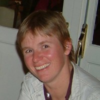 Bettina Kampman Email