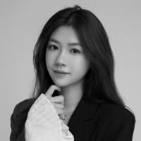 Susquehanna International Group, LLP (SIG) Employee Xinyi Huang's profile photo