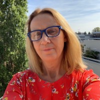 Regine Clement Email