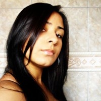 Andrezza Oliveira Email
