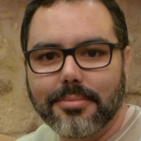 Frédéric Huc Email