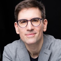 Master Marketing et Management des Services Employee Alvin Panjeta's profile photo