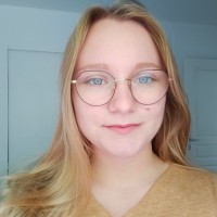 Phlox Employee Laura Michelet's profile photo